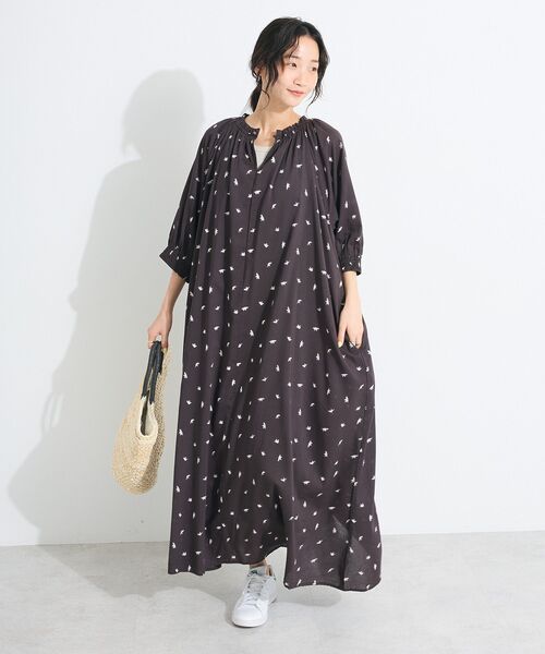 CRAFT STANDARD BOUTIQUE（クラフトスタンダードブティック）の「2WAY綿ボイルギャザーネックワンピース（ワンピース・レディース・レッド/ブルー/その他14・FREE）」の16枚目の写真