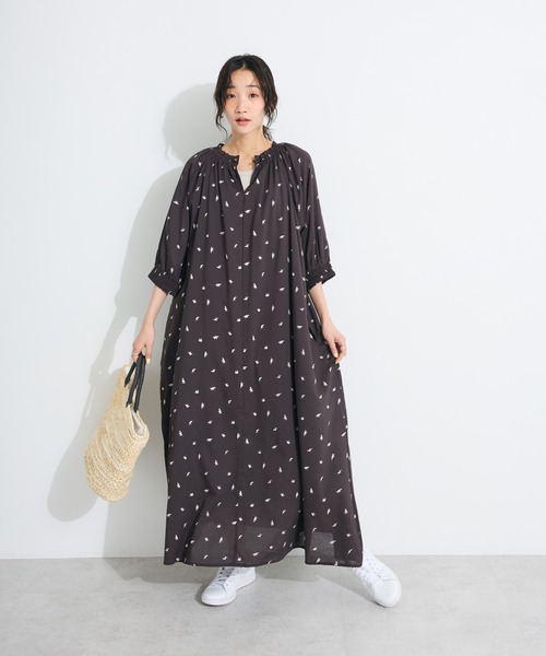 CRAFT STANDARD BOUTIQUE（クラフトスタンダードブティック）の「2WAY綿ボイルギャザーネックワンピース（ワンピース・レディース・レッド/ブルー/その他14・FREE）」の3枚目の写真