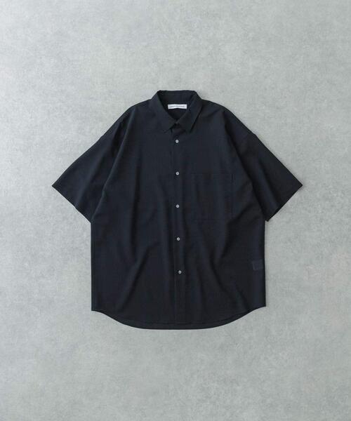 URBAN RESEARCH(アーバンリサーチ)の「ウォッシャブルウールサイロフィルショートスリーブシャツ(シャツ/ブラウス・メンズ・チャコールグレー/ブラック/ネイビー・MEDIUM/LARGE/X-LARGE)」の12枚目の写真