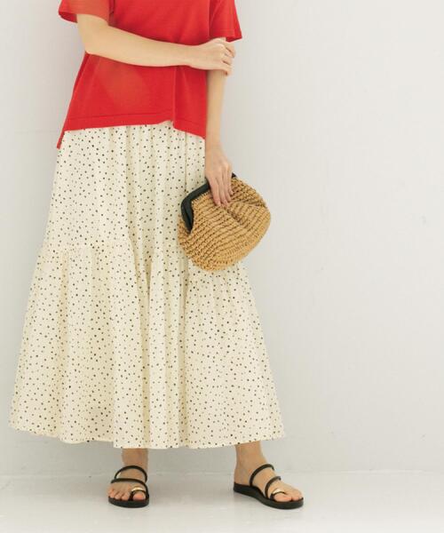 OPAQUE.CLIP(オペークドットクリップ)の「ギャザーフレアスカート/オーガニックコットン混【洗濯機洗い可】(スカート・レディース・グリーン系その他2/ホワイト系8/ブラック/レッド系・38/40/42)」の2枚目の写真