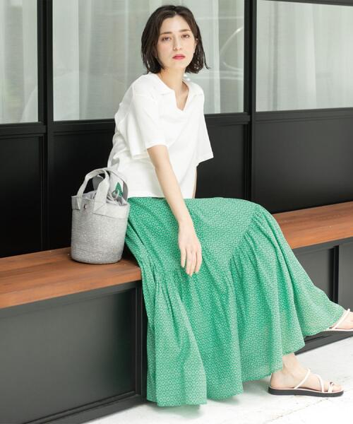 OPAQUE.CLIP(オペークドットクリップ)の「ギャザーフレアスカート/オーガニックコットン混【洗濯機洗い可】(スカート・レディース・グリーン系その他2/ホワイト系8/ブラック/レッド系・38/40/42)」の4枚目の写真