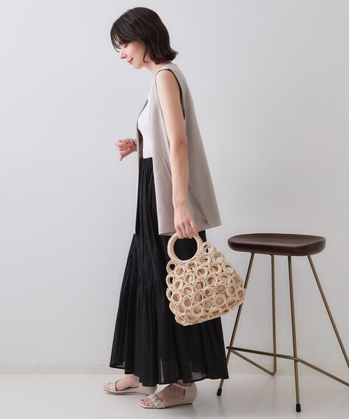 OPAQUE.CLIP(オペークドットクリップ)の「ギャザーフレアスカート/オーガニックコットン混【洗濯機洗い可】(スカート・レディース・グリーン系その他2/ホワイト系8/ブラック/レッド系・38/40/42)」の21枚目の写真