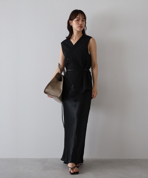 セール】【動画あり】asymmetry vest with belt / ベルト付き