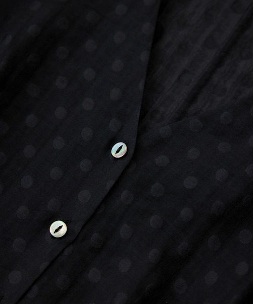 ROPE'（ロペ）の「【洗える・羽織にもなる】Vネック5分袖パフスリーブブラウス（シャツ/ブラウス・レディース・ホワイト系その他2/ブラック/ブルー系その他4/ホワイト系その他・FREE）」の15枚目の写真