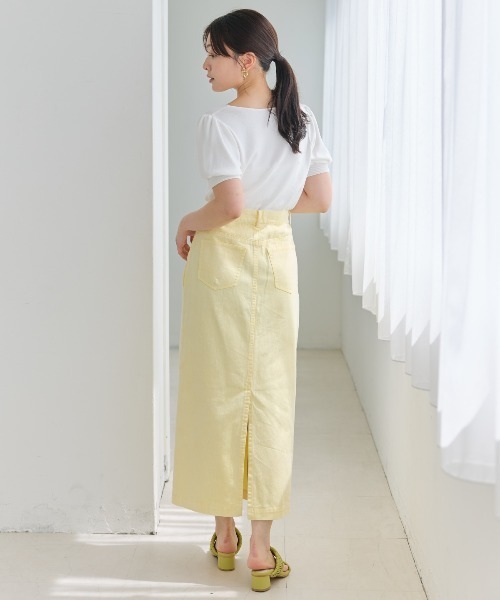 AND COUTURE(アンドクチュール)の「ウォッシュドカラーデニムスカート(デニムスカート・レディース・ブルー/ブラック/イエロー・SMALL/MEDIUM)」の15枚目の写真
