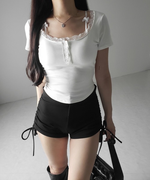 me+em select(ミームセレクト)の「【 2color 】ストラップダブルリボンスクエアネックTシャツ / strap double ribbon square neck T-shirt(Tシャツ/カットソー・レディース・ブラック/ホワイト・FREE)」の8枚目の写真
