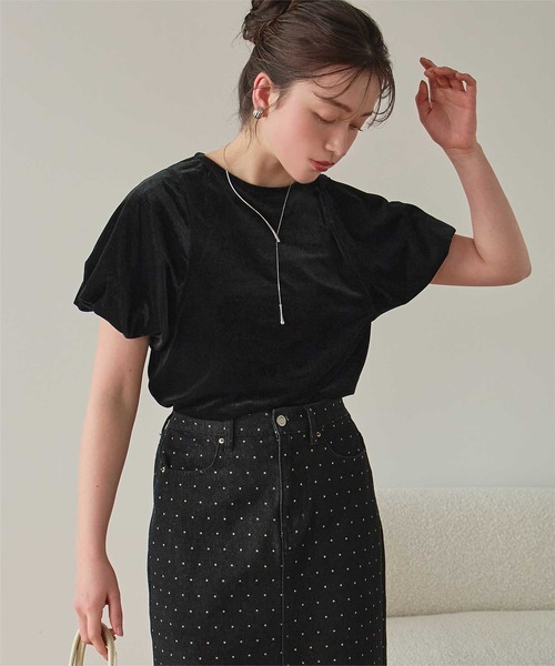 titivate（ティティベイト）の「シアーベロアバルーンスリーブトップス（Tシャツ/カットソー・レディース・グリーン/ブラウン/アイボリー/グレイッシュベージュ/ブラック・L/M/S）」の3枚目の写真