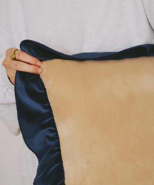 BIRTHDAY BAR(バースデイバー)の「【SAHIR サヒール】Velour cushion cover ベロアクッションカバー(クッション/クッションカバー・レディース・ベージュ/ピンク・0)」の3枚目の写真