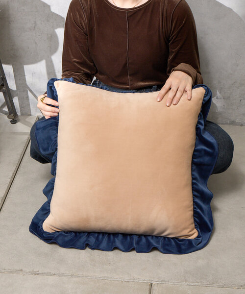 BIRTHDAY BAR(バースデイバー)の「【SAHIR サヒール】Velour cushion cover ベロアクッションカバー(クッション/クッションカバー・レディース・ベージュ/ピンク・0)」の5枚目の写真