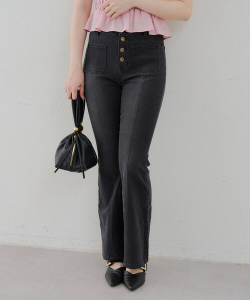 Another Branch olive des olive(アナザーブランチオリーブデオリーブ)の「フロントポッケセミフレアデニム(デニムパンツ・レディース・ブラック/ケミカルウォッシュ・SMALL/MEDIUM)」の22枚目の写真