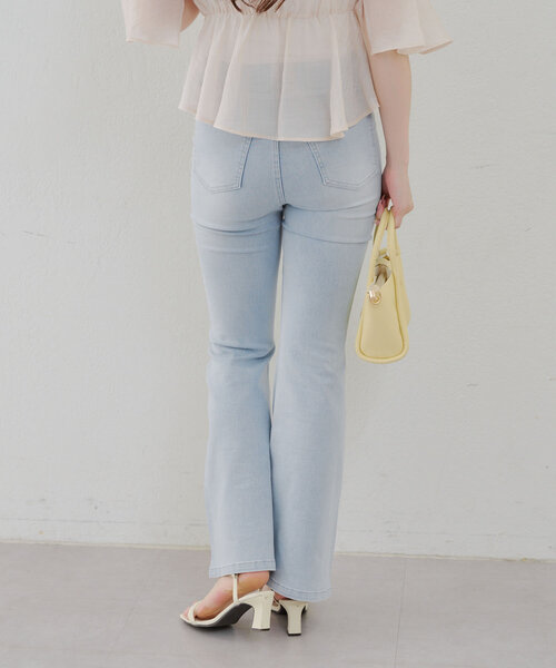 Another Branch olive des olive(アナザーブランチオリーブデオリーブ)の「フロントポッケセミフレアデニム(デニムパンツ・レディース・ブラック/ケミカルウォッシュ・SMALL/MEDIUM)」の15枚目の写真