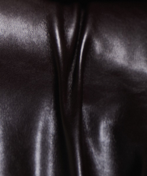 Sov.(ソブ)の「フェイクスキン スキニーパンツ(その他パンツ・レディース・ダークブラウン/ブラック・36/38)」の5枚目の写真