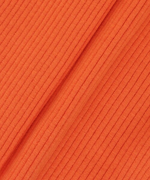 allureville（アルアバイル）の「袖釦Vネックプルオーバー（ニット/セーター・レディース・ブラック/オフホワイト/キャメル/オレンジ・2）」の14枚目の写真