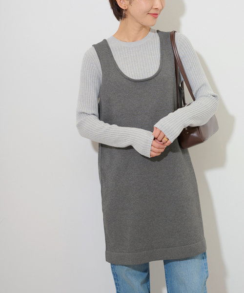 JOURNAL STANDARD relume（ジャーナルスタンダード　レリューム）の「ニットミニドレス（ワンピース・レディース・ブラック/チャコールグレー・FREE）」の2枚目の写真