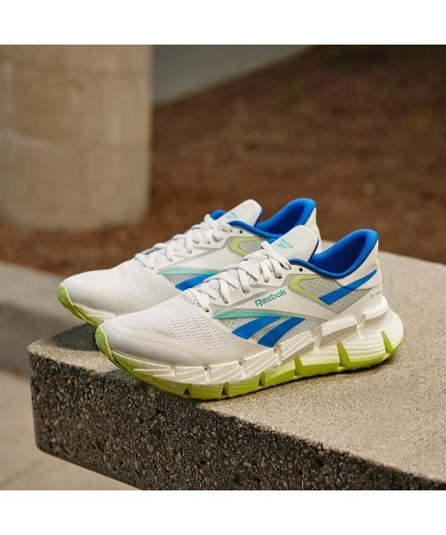 Reebok(リーボック)の「フロートジグ 1 / FLOATZIG 1(スニーカー・レディース・ホワイト/ストーン・22.5cm/23.0cm/23.5cm/24.5cm/24.0cm/25.0cm)」の9枚目の写真