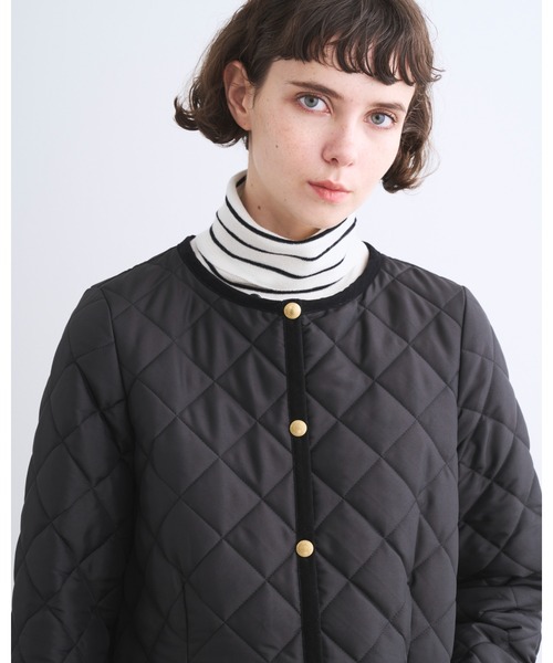 Traditional Weatherwear(トラディショナルウェザーウェア)の「ARKLEY MIDDLE HOOD(ダウンジャケット/コート・レディース・ブラック/ネイビー・32/38/36/34)」の7枚目の写真
