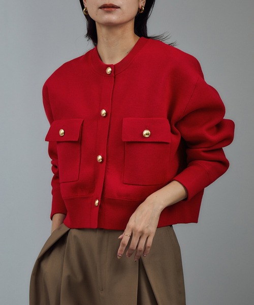 SALON adam et rope'（サロン アダム エ ロペ）の「スウェットライクメタルボタンカーディガン 2 / 新色追加（カーディガン/ボレロ・レディース・グレー/ブラウン系その他2/ブラック/レッド・FREE）」の4枚目の写真