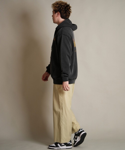 THRASHER(スラッシャー)の「THRASHER/スラッシャー ジップアップ パーカー スウェット フーディー ロゴ バックプリント ピグメント加工 ミニ裏毛 254TH1PK070(パーカー・メンズ・ホワイト/レッド/イエロー・XL/L/M)」の13枚目の写真
