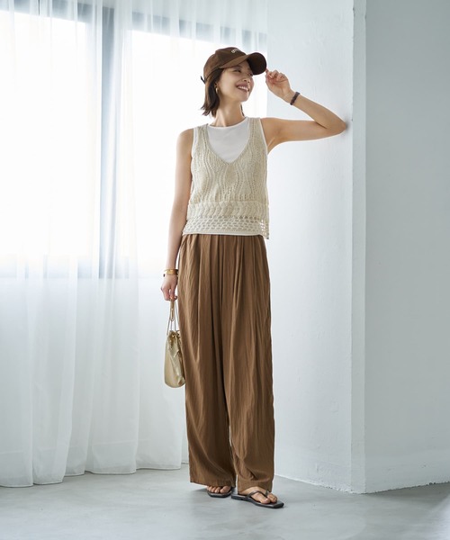 STYLE DELI(スタイルデリ)の「透かし編みニットビスチェ(ニット/セーター・レディース・ブラック/ブルー/キナリ・MEDIUM)」の4枚目の写真