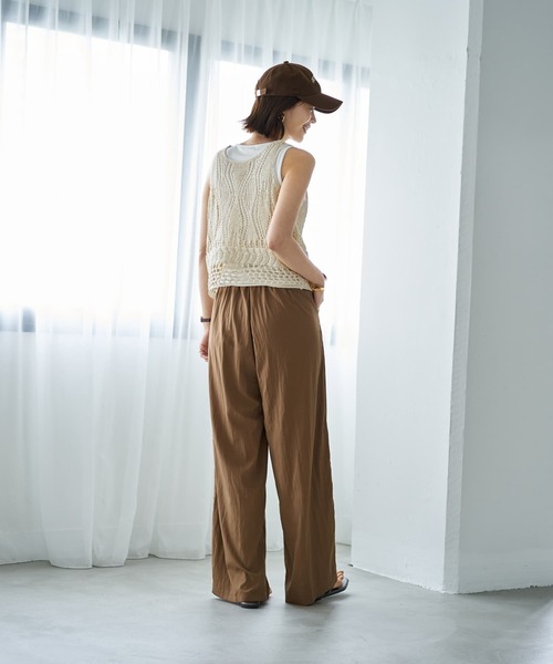 STYLE DELI(スタイルデリ)の「透かし編みニットビスチェ(ニット/セーター・レディース・ブラック/ブルー/キナリ・MEDIUM)」の5枚目の写真