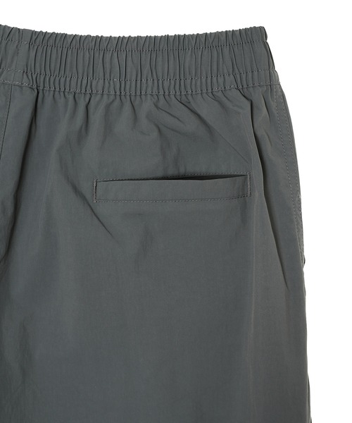 JORDAN BRAND(ジョーダンブランド)の「NIKE WMNS JORDAN FLT CHICAGO PARA PANTS HM6145-06(その他パンツ・レディース・グレー・MEDIUM/LARGE)」の5枚目の写真