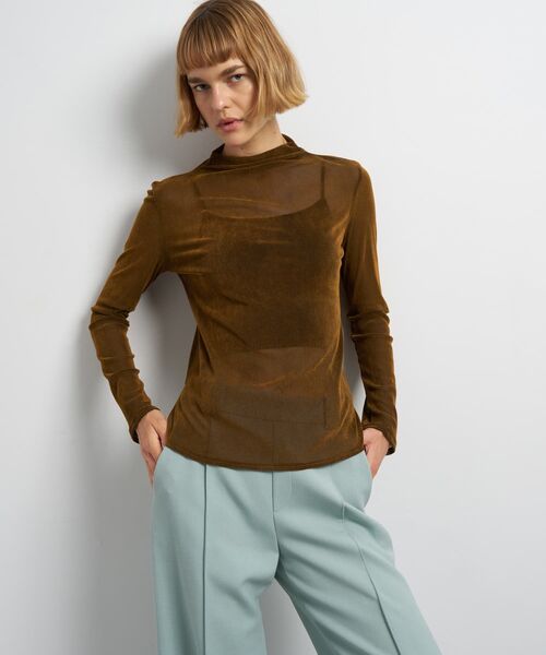 LANVIN en Bleu（ランバンオンブルー）の「フロッキーチュールカットソー（Tシャツ/カットソー・レディース・キャメル/オフホワイト・38）」の6枚目の写真