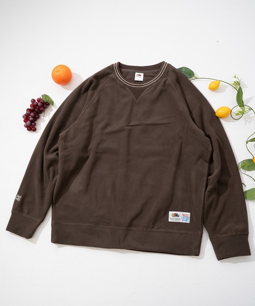 FRUIT OF THE LOOM（フルーツオブザルーム）の「COZY SOFT FLEECE PULLOVER / フリーススウェット（スウェット・メンズ・ブラウン/アイボリー/ブラック・M/L/XL/S）」の3枚目の写真
