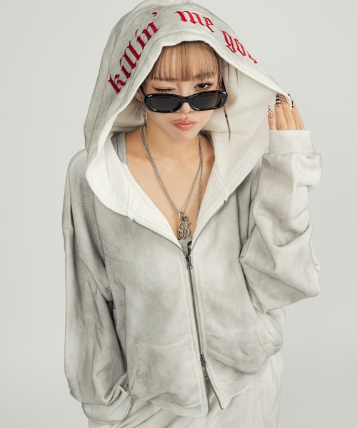 INTER FACTORY（インターファクトリー）の「Killin' me good - ロゴジップフーディー made in INTER FACTORY【ユニセックス】（パーカー・レディース・ブラック/グレー・FREE）」の18枚目の写真