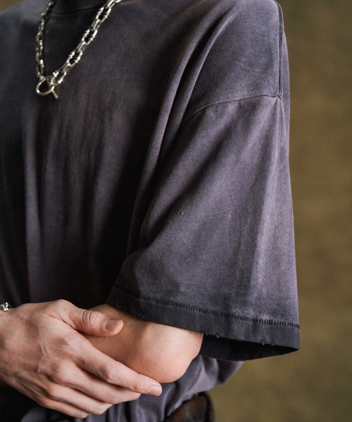 glamb(グラム)の「Vintage Fade T-Shirt / ヴィンテージフェードTシャツ(Tシャツ/カットソー・メンズ・ホワイト/ブラック・S/M/L)」の15枚目の写真