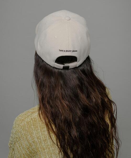 URBAN RESEARCH Sonny Label（アーバンリサーチサニーレーベル）の「ベロアタッチバックロゴCAP（キャップ・レディース・キャメル/ネイビー/ライトベージュ・ONE）」の9枚目の写真