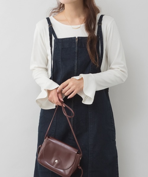 RCD（アールシーディー）の「綿フライス袖口フレア長袖カットソー（Tシャツ/カットソー・レディース・ブラック/カーキ/チャコールグレー/杢グレー/オフホワイト・M/L/4L/LL/3L）」の2枚目の写真