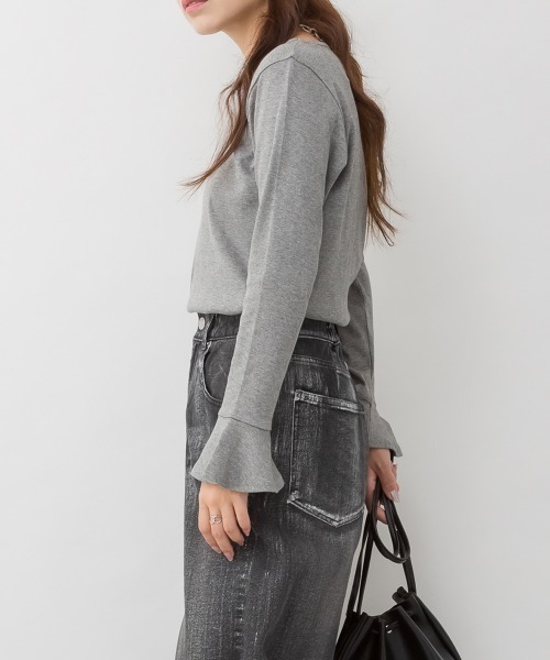 RCD（アールシーディー）の「綿フライス袖口フレア長袖カットソー（Tシャツ/カットソー・レディース・ブラック/カーキ/チャコールグレー/杢グレー/オフホワイト・M/L/4L/LL/3L）」の15枚目の写真