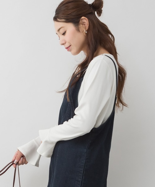 RCD（アールシーディー）の「綿フライス袖口フレア長袖カットソー（Tシャツ/カットソー・レディース・ブラック/カーキ/チャコールグレー/杢グレー/オフホワイト・M/L/4L/LL/3L）」の6枚目の写真