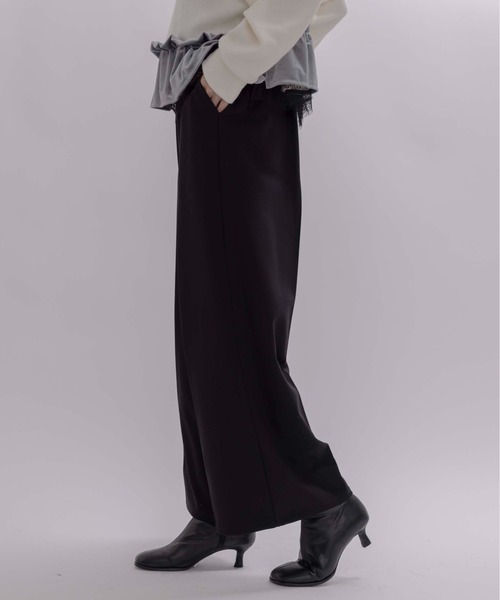 テープロゴエンブロゆるスラックスパンツ（スラックス）｜Eimee Law