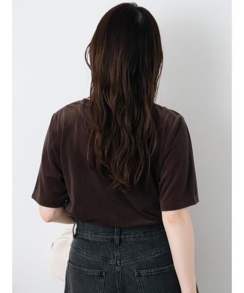 ehka sopo(エヘカソポ)の「ベロア半袖カットソー(Tシャツ/カットソー・レディース・キナリ/ブラウン/ブラック・F)」の8枚目の写真