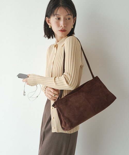 russet（ラシット）の「【再値下げ】スエードショルダーバッグ（ショルダーバッグ・レディース・ダークブラウン/イエロー/グレー・FREE）」の3枚目の写真