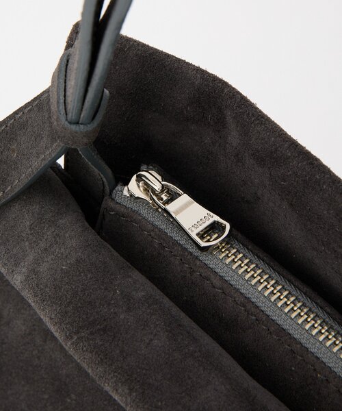 russet（ラシット）の「【再値下げ】スエードショルダーバッグ（ショルダーバッグ・レディース・ダークブラウン/イエロー/グレー・FREE）」の20枚目の写真