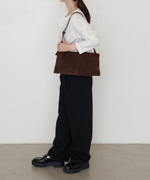 russet（ラシット）の「【再値下げ】スエードショルダーバッグ（ショルダーバッグ・レディース・ダークブラウン/イエロー/グレー・FREE）」の13枚目の写真