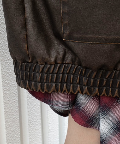 WEGO（ウィゴー）の「WEGO/ヴィンテージライクPUジャケット（ブルゾン・レディース・ブラック/ブラウン・FREE）」の22枚目の写真