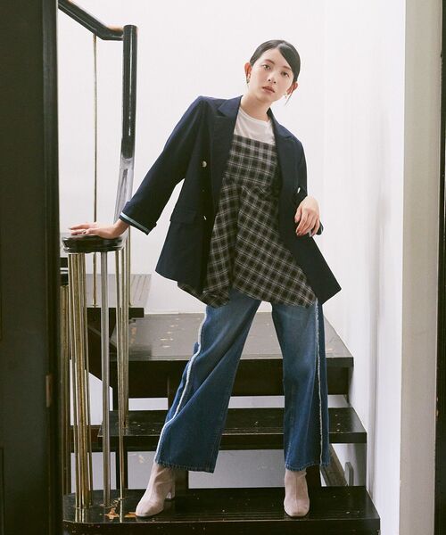 earth music&ecology（アースミュージックアンドエコロジー）の「イレヘムチェックキャミチュニック（チュニック・レディース・ブラック系その他3/ブラウン系その他4・FREE）」の13枚目の写真