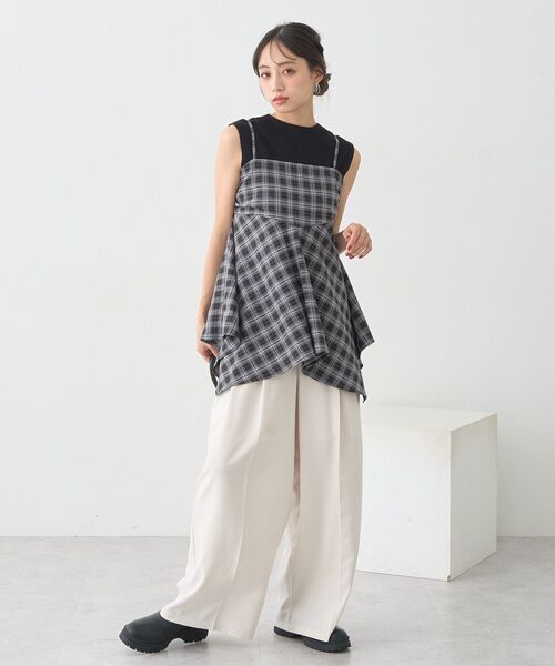 earth music&ecology（アースミュージックアンドエコロジー）の「イレヘムチェックキャミチュニック（チュニック・レディース・ブラック系その他3/ブラウン系その他4・FREE）」の16枚目の写真