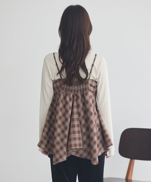 earth music&ecology（アースミュージックアンドエコロジー）の「イレヘムチェックキャミチュニック（チュニック・レディース・ブラック系その他3/ブラウン系その他4・FREE）」の11枚目の写真