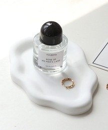 Fun & Daily（ファンアンドデイリー）の「F&D : ウェーブディスプレープレート（収納グッズ）」