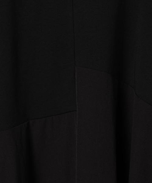 LEPSIM（レプシィム）の「異素材アシメ切り替え長袖チュニック　582454（Tシャツ/カットソー・レディース・ブラック/チャコールグレー/オフホワイト・FREE）」の13枚目の写真