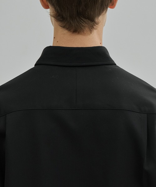 UNITED TOKYO（ユナイテッドトウキョウ）の「コットンダブルクロスリラックスシャツ（シャツ/ブラウス・メンズ・ブラウン/ブラック/オフホワイト・1/2）」の7枚目の写真