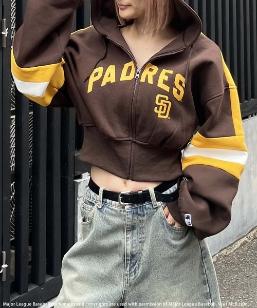 BACK TO THE FIELD（バック トゥー ザ フィールド）の「【MLB】配色ロゴZIPパーカー（パーカー・レディース・ネイビー/ブラック/ブラウン・FREE）」の19枚目の写真