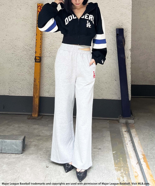 BACK TO THE FIELD（バック トゥー ザ フィールド）の「【MLB】配色ロゴZIPパーカー（パーカー・レディース・ネイビー/ブラック/ブラウン・FREE）」の9枚目の写真