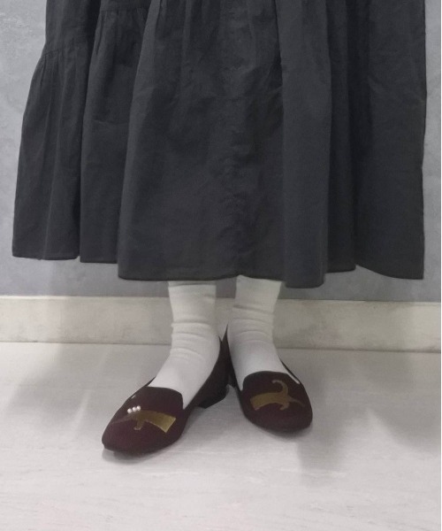 Bleu Bleuet(ブルーブルーエ)の「パールcatパンプス(パンプス・レディース・バーガンディー/ブラック・M/L)」の12枚目の写真
