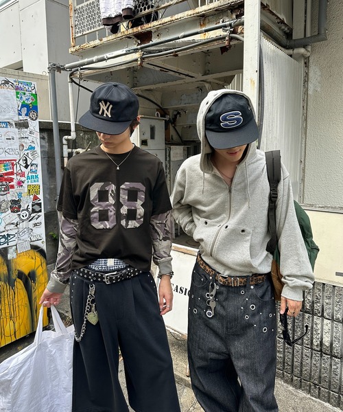 kutir(クティール)の「ASSORTED SUN FADED GROMMET ZIP HOODIE/アソートサンフェード加工ハトメジップフーディー(パーカー・メンズ・ネイビー/杢グレー/ブラック/カーキ・MEDIUM/LARGE)」の14枚目の写真