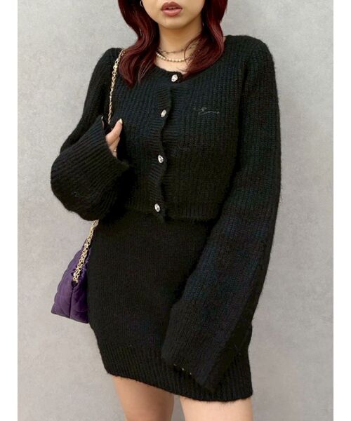 EVRIS（エヴリス）の「ワンポイントアンサンブルニットワンピース（ワンピース・レディース・ブラック/グリーン/ブラウン・FREE）」の2枚目の写真